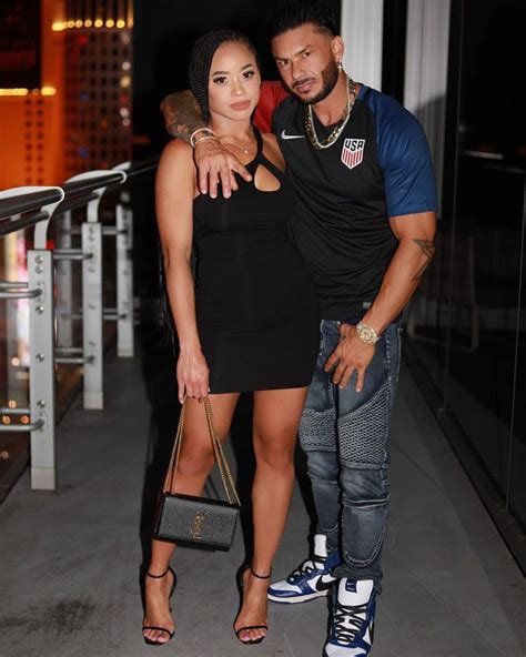 is pauly d still in a relationship|Trouble with DJ Pauly D, Nikki relationship on Jersey。